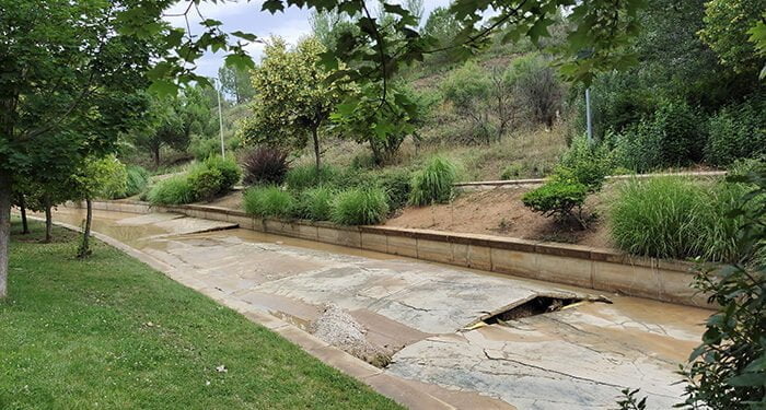 La tormenta del domingo destroza el río del barranco del Alamín