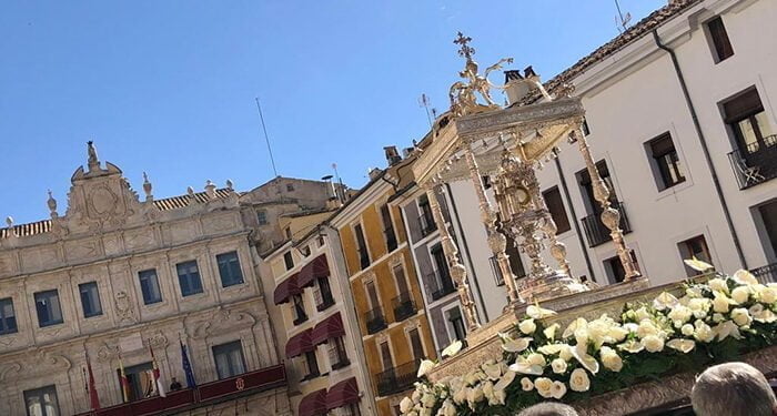 La procesión del Corpus Christi en Cuenca ocasionará restricciones en el tráfico y el estacionamiento durante el próximo domingo