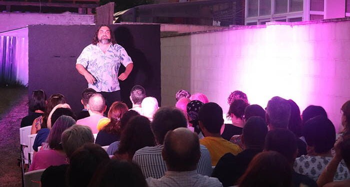 Llenazo espectacular en la primera sesión de los Cuentos Golfos 2023 en Cabanillas