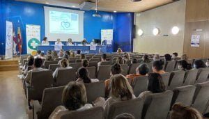 Los profesionales del área Sanitaria de Cuenca conocen el Plan de Humanización y se suman a la estrategia de salud que se centra en las personas