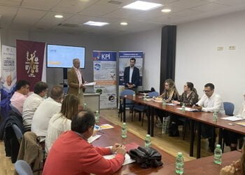 Una quincena de empresarios conquenses participan en la jornada sobre canal de denuncias y certificación ISO