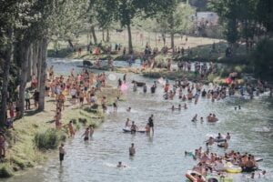 Más de 7.000 personas disfrutaron de unas Vacas por el Tajo divertidas y sin incidentes