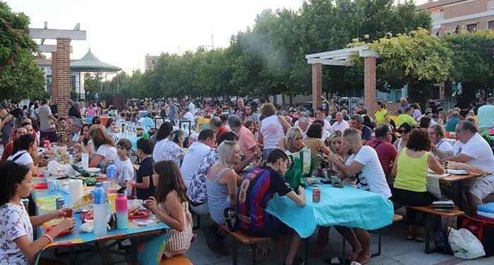 1.200 raciones repartidas en un animadísimo «Día de la Tortilla» 2023 en Cabanillas 1 1.200 raciones repartidas en un animadísimo «Día de la Tortilla» 2023 en Cabanillas