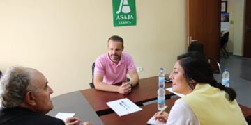 Bea Jiménez asegura que el gobierno del PP presidido por Feijoo priorizará la defensa de nuestro sector primario y el mundo rural