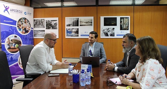 Castillo traslada las propuestas en materia deportiva en una reunión con la Asociación de Empresarios de la Actividad Física y el Deporte 1 Castillo traslada las propuestas en materia deportiva en una reunión con la Asociación de Empresarios de la Actividad Física y el Deporte