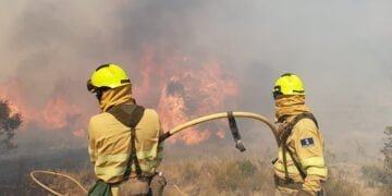 CCOO urge a Geacam a hacerse cargo de la limpieza de la ropa de trabajo de losas bomberos forestales