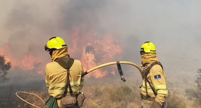 CCOO urge a Geacam a hacerse cargo de la limpieza de la ropa de trabajo de losas bomberos forestales
