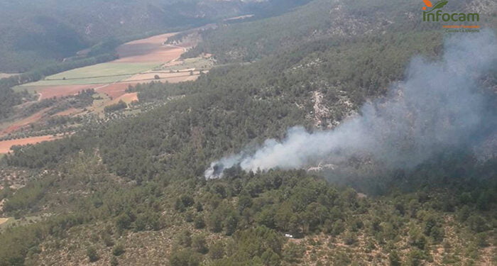 Controlado en menos de una hora un incendio de matorral en Cardenete