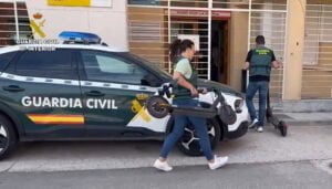 Dos detenidos por un delito continuado de hurto en una empresa de Torija