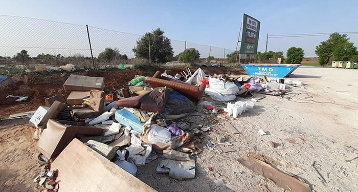 El Ayuntamiento de Tarancón recuerda a los vecinos la obligatoriedad de depositar los residuos en el Punto Limpio 1 El Ayuntamiento de Tarancón recuerda a los vecinos la obligatoriedad de depositar los residuos en el Punto Limpio