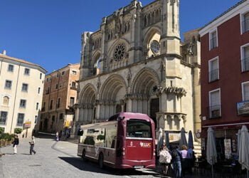 El Ayuntamiento de Cuenca recibirá ayudas por rebajar al menos un 50% el precio de los abonos y títulos multiviaje de transporte público 1 El lunes 17 de julio entra en vigor el horario de verano de los autobuses urbanos en Cuenca