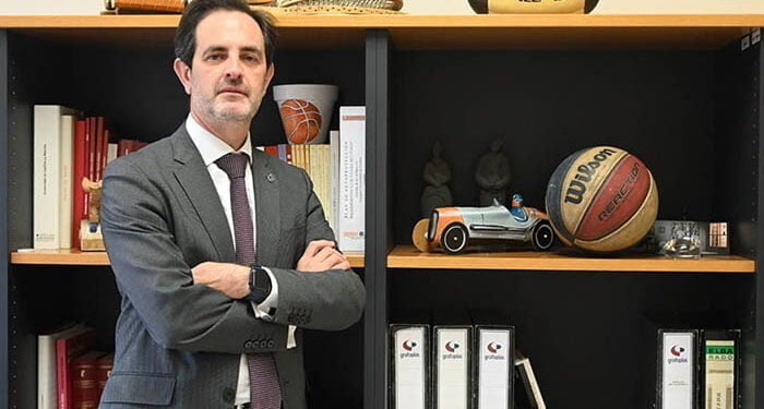 El profesor de la UCLM César Sánchez Meléndez entra en el ranking Top100 2023 de Líderes Innovadores 1 El profesor de la UCLM César Sánchez Meléndez entra en el ranking Top100 2023 de Líderes Innovadores