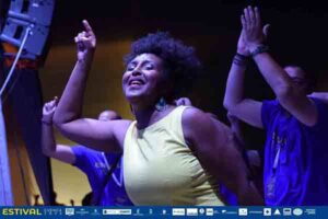 El ritmo desatado de The Excitements pone la guinda a Estival Cuenca 2023