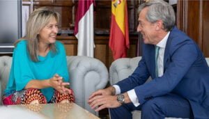 Eurocaja Rural transmite a la nueva alcaldesa de Guadalajara su implicación con la ciudad
