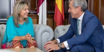Eurocaja Rural transmite a la nueva alcaldesa de Guadalajara su implicación con la ciudad
