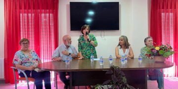 Finalizadas las obras de consolidación de la muralla histórica del patio del centro de mayores de Huete