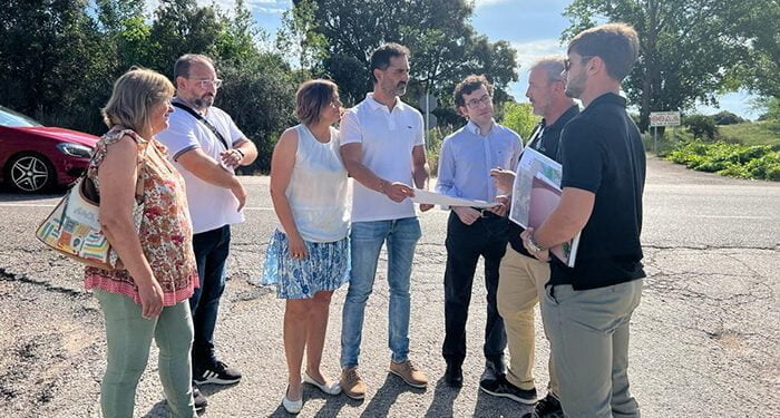 Firmado el acta de replanteo para el inicio de las obras de construcción de la glorieta en la CM-220 en Arcas 1 Firmado el acta de replanteo para el inicio de las obras de construcción de la glorieta en la CM-220 en Arcas