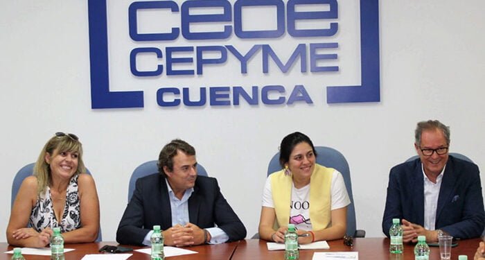 Jiménez asegura que el PP es el partido de los emprendedores y autónomos, “y así lo seguirá siendo con Feijóo al frente del Gobierno”