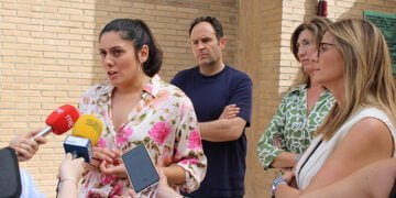 Jiménez: “Somos el partido de las familias y vamos a hacer buenas políticas para todas frente a los que quieren politizarlas”
