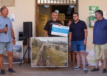 La armonía de color y la perspectiva se impusieron en el XX Concurso de Pintura Rápida ‘Villa de Trillo’