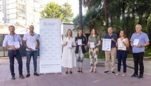 La Asociación Española Contra el Cáncer de Guadalajara sale a la calle para concienciar sobre la importancia de la protección solar