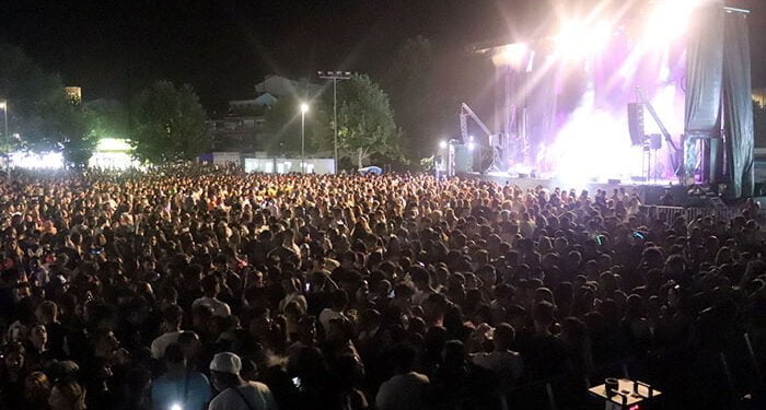 «La Edad de Oro» revienta el Ferial de Cabanillas con el mejor pop-rock español 1 «La Edad de Oro» revienta el Ferial de Cabanillas con el mejor pop-rock español