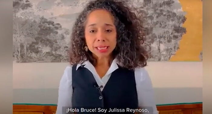 La embajadora de Estados Unidos en España pide a Bruce Springsteen que visite y actúe en Peralejos de las Truchas 1 La embajadora de Estados Unidos en España pide a Bruce Springsteen que visite y actúe en Peralejos de las Truchas