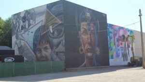 La IV edición del Festival de Arte Urbano Astarté de Iniesta ha tenido como protagonista a la mujer