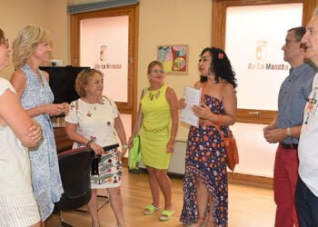 La Junta felicita a la Asociación Amigos del Camino de Santiago y de la Santa Cruz por el ´Premio Elías Valiña 2023´