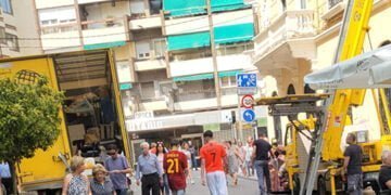 La representación de los trabajadores en líneas urbanas denuncia los riesgos del paso de autobuses por las calles Alonso Chirino y Carretería