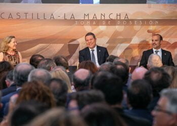 Page valora la “estabilidad institucional y certidumbre” de Castilla-La Mancha, “una región cooperadora y solidaria”