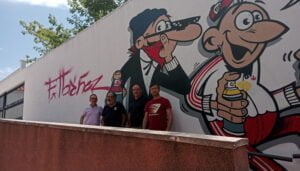 Prieto alaba las iniciativas culturales de los pueblos en su visita a El Provencio, “ejemplo y referente con su Feria del Cómic y Ruta de Arte Urbano”