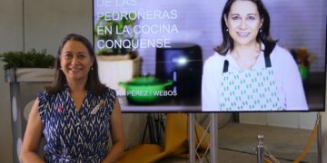 La influencer gastronómica, Susana Pérez, afirma que el ajo morado de Las Pedroñeras “es espectacular en la cocina por su sabor y durabilidad”