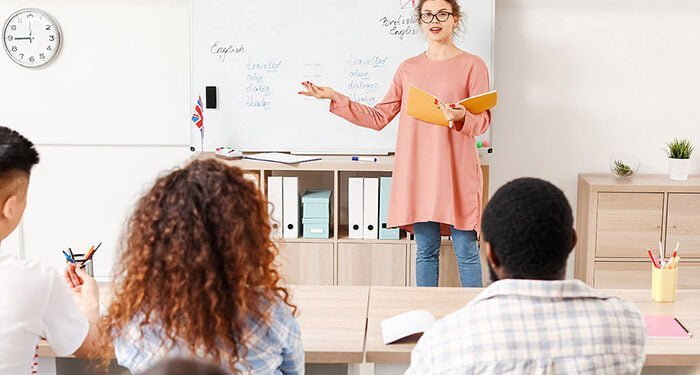 El Gobierno regional destinará el próximo curso auxiliares de conversación a 26 centros educativos con proyectos bilingües de FP