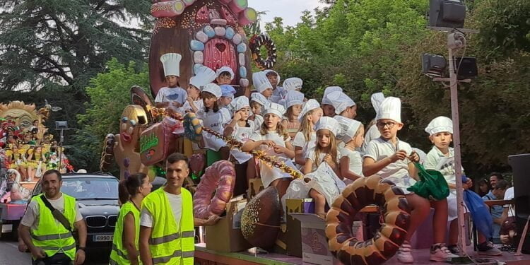 Imágenes. Desfile de carrozas