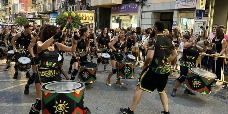 Imágenes. Desfile de carrozas