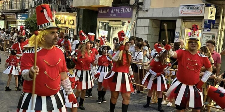 Imágenes. Desfile de carrozas