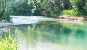 Desaparece una persona en el río Tajo, en Trillo, tras sumergirse en él