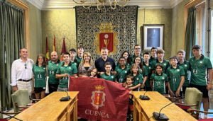 Dolz y Gómez Cavero felicitan al Club de Piragüismo Cuenca con Carácter por todos los éxitos obtenidos en esta temporada