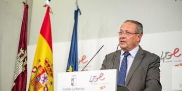 El Gobierno regional aprueba un techo de gasto de 7.960,4 millones y elaborará un Presupuesto equilibrado para 2024 sin incurrir en déficit