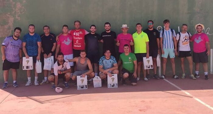 Éxito de participación en la cuarta prueba del circuito de frontenis Diputación de Cuenca disputada en Casas de Haro