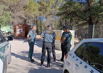 Guardia Civil y Agentes Medioambientales intensifican la vigilancia en las Chorreras del Cabriel.