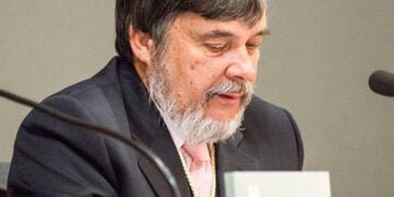 Conferencia del académico de la RACAL, Hilario Priego, en Tébar sobre Luis Tribaldos de Toledo