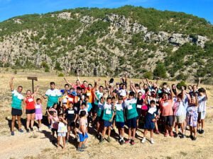 Huélamo rememoró la leyenda del hombre de la capa negra con la celebración XXVIII Carrera Popular Juan Manuel Merchante