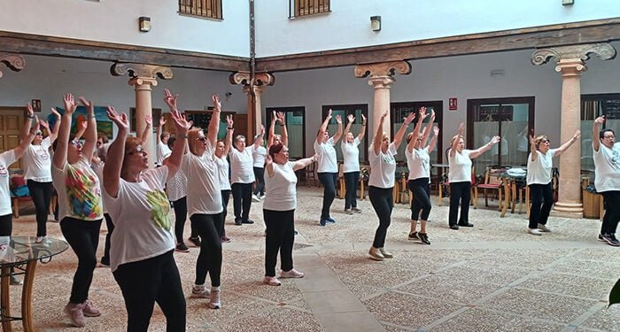 La Junta desarrolla el programa de envejecimiento activo ‘Talleres del Bienestar’ con más de 2.500 participantes 1 La Junta desarrolla el programa de envejecimiento activo ‘Talleres del Bienestar’ con más de 2.500 participantes