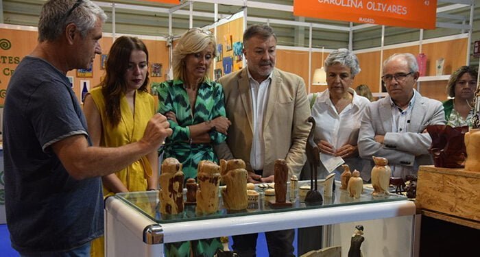 La XXXVI Feria de Artesanía abre sus puertas en el recinto de La Hípica ofreciendo obras únicas de 25 sectores diferentes