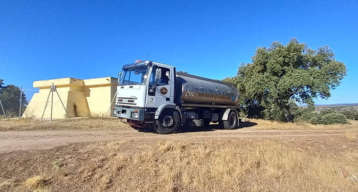Las cisternas de la Diputación de Guadalajara han servido 2.764 m3 de agua a 34 pueblos en lo que va de 2023 1 Las cisternas de la Diputación de Guadalajara han servido 2.764 m3 de agua a 34 pueblos en lo que va de 2023