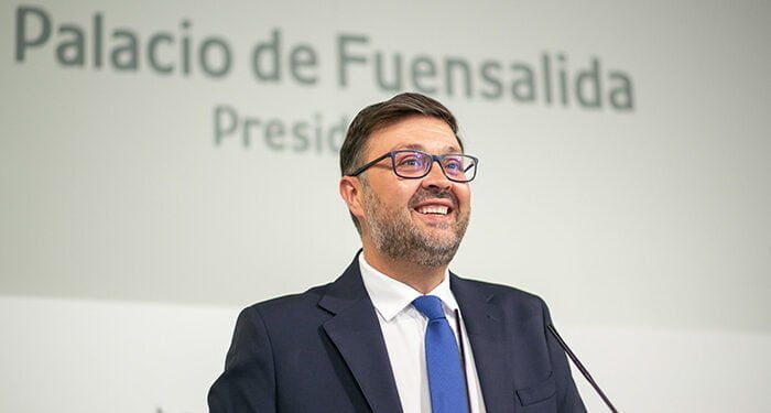Los centros educativos de Castilla-La Mancha contarán el próximo curso escolar con 33.072 docentes, 319 más que el anterior