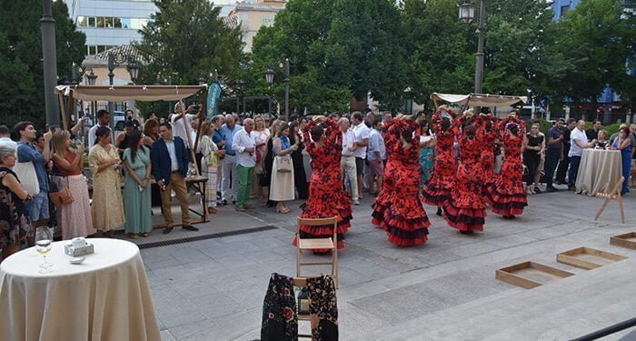 Los jardines de la Diputación acogieron la última de las cenas para celebrar la elección de Cuenca como capital gastronómica