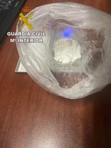 La Guardia Civil ha detenido en Molina de Aragón a tres personas por tráfico de drogas en distintos dispositivos